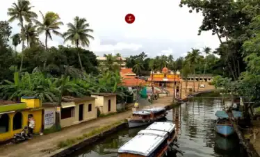 Kumarakom Tour